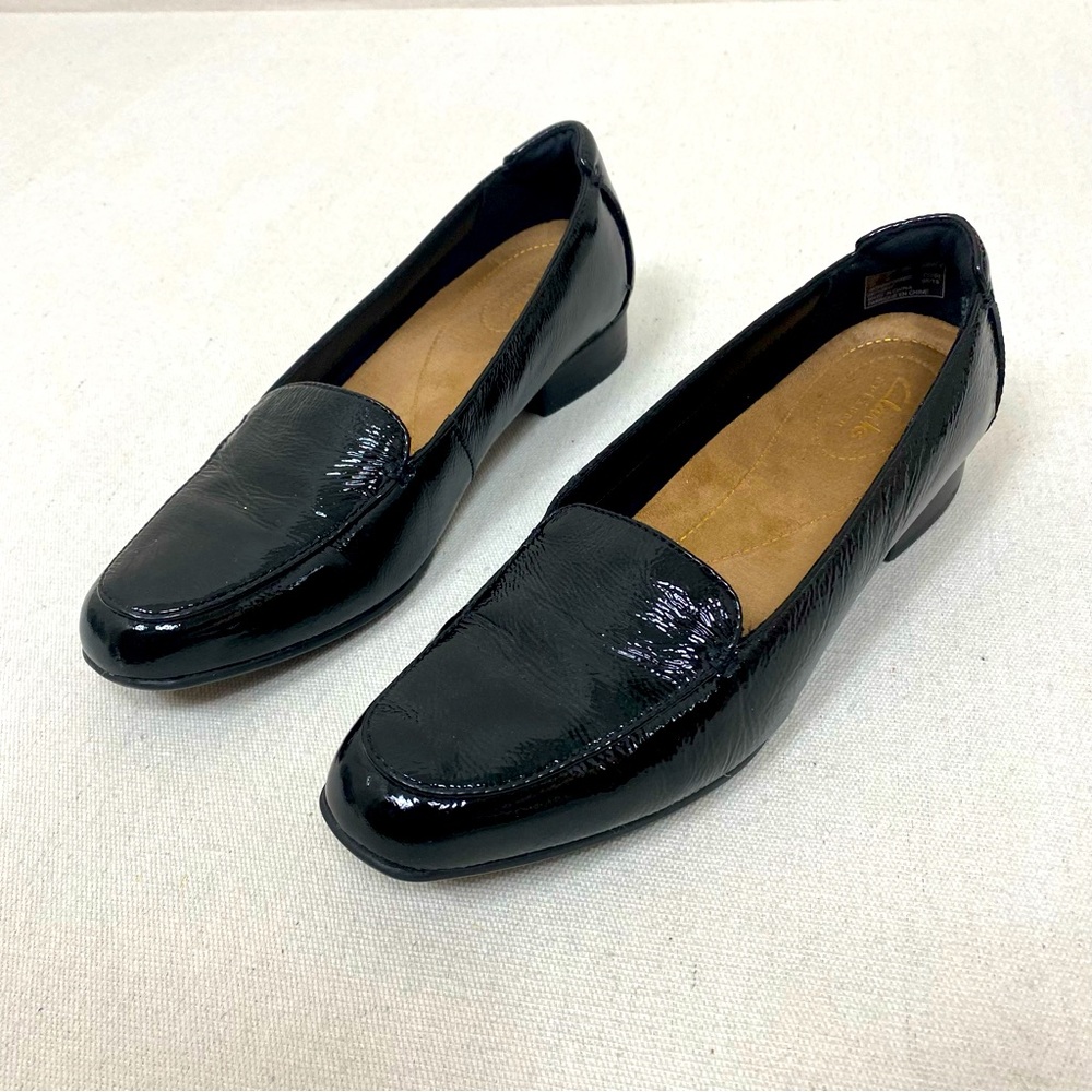 Clarks Women’s Slip On Black Leather Loafers